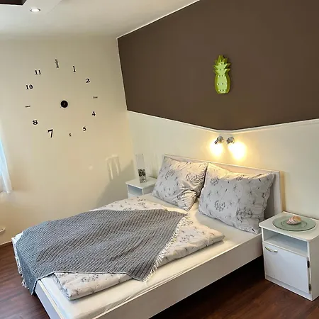 Demona Apartamento