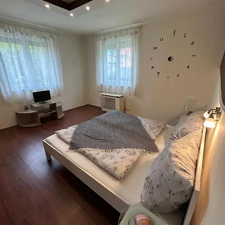 Demona Apartamento Balatonboglár